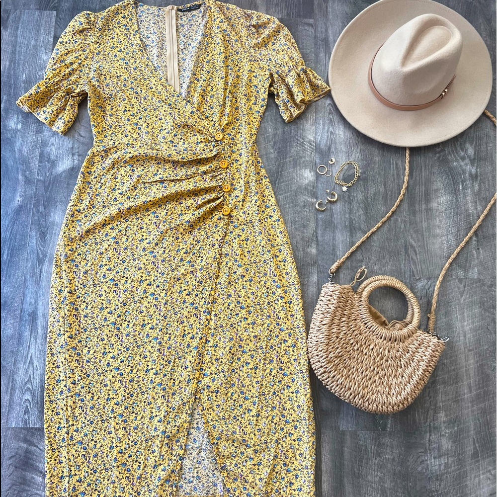 Floral Dress Other items in the picture not included.